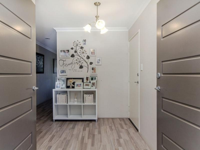 23 Newbridge Street, Meadow Springs WA 6210