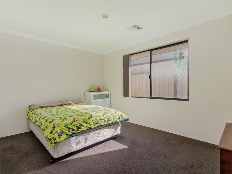 23 Newbridge Street, Meadow Springs WA 6210
