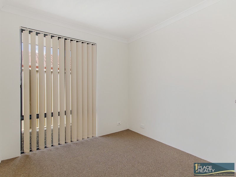 36 Pentland Crescent, Dudley Park WA 6210