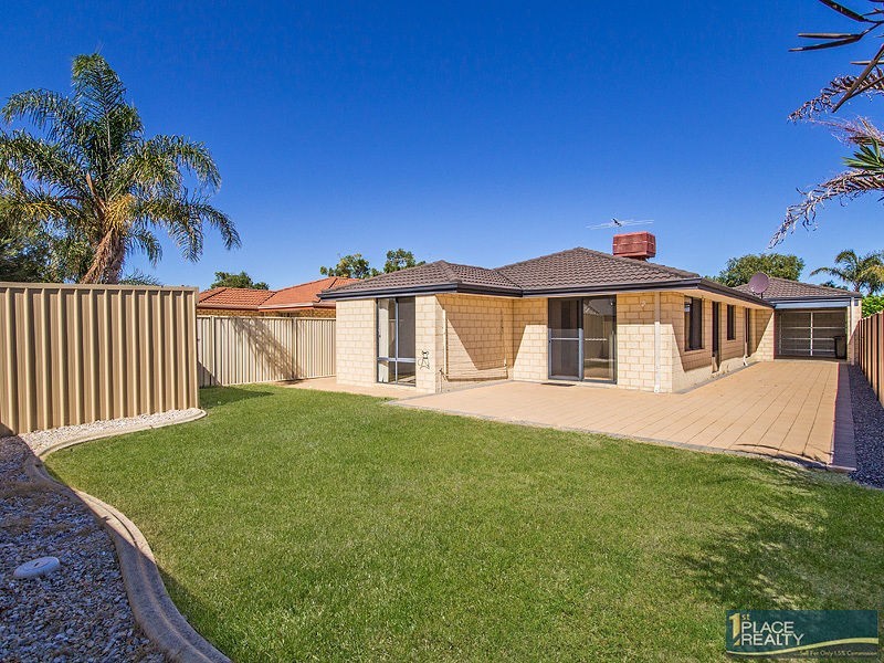 36 Pentland Crescent, Dudley Park WA 6210