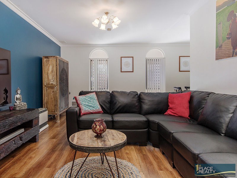 63 Elswick Street, Safety Bay WA 6169