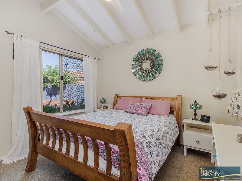 63 Elswick Street, Safety Bay WA 6169