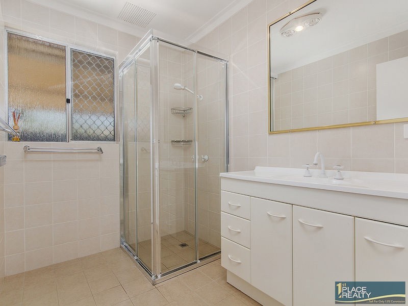 63 Elswick Street, Safety Bay WA 6169