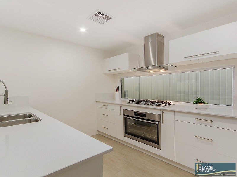 12 White Hart Lane, Baldivis WA 6171