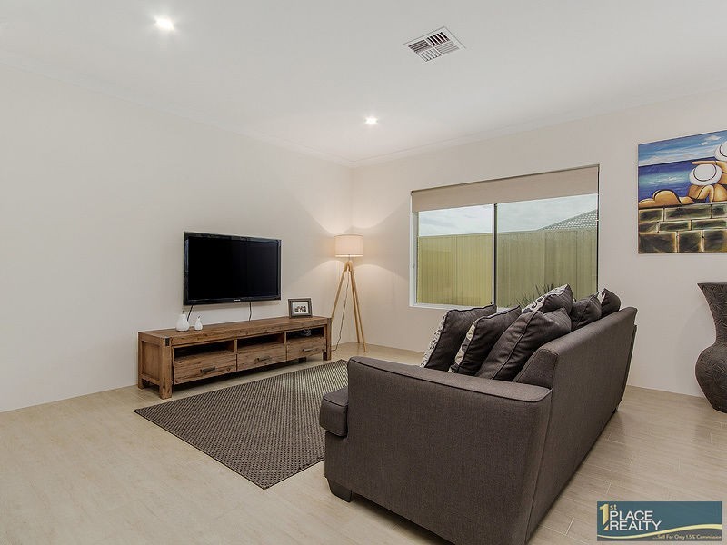 12 White Hart Lane, Baldivis WA 6171