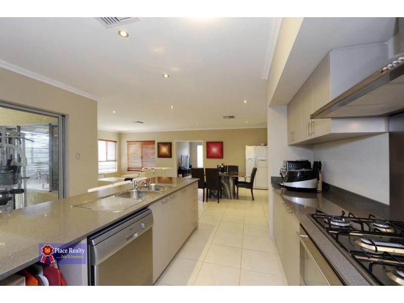 Aubin Grove WA 6164