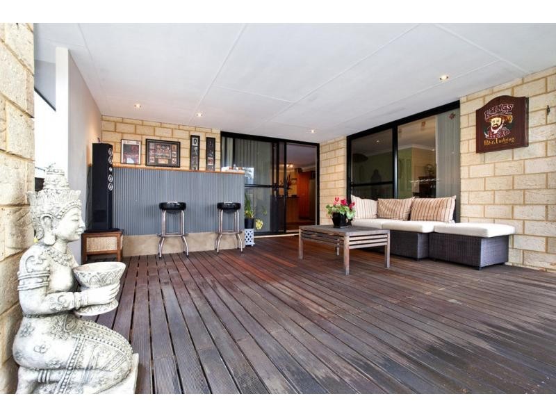 Seville Grove WA 6112