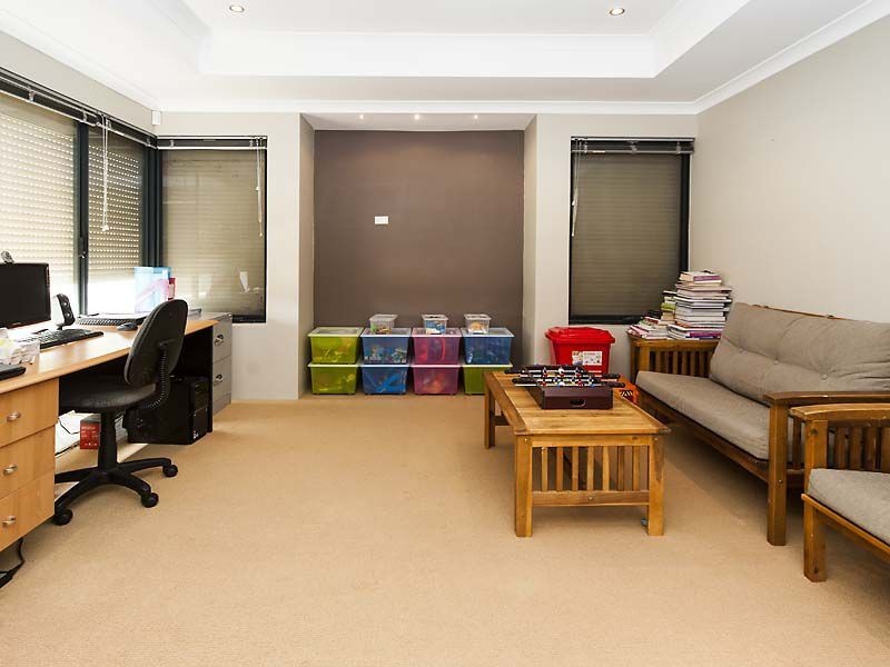 Port Kennedy WA 6172