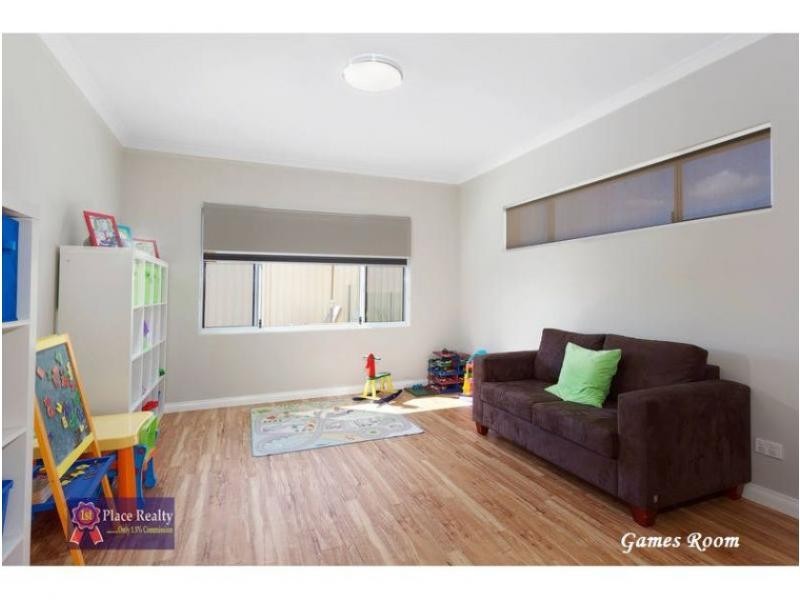 Piara Waters WA 6112