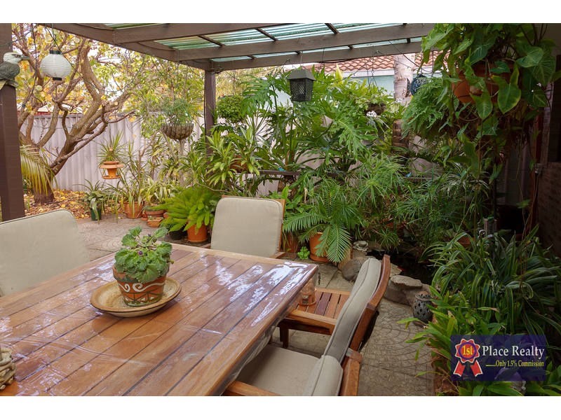 Seville Grove WA 6112