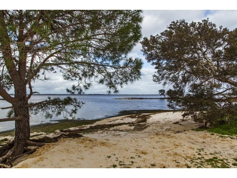 Lake Clifton WA 6215