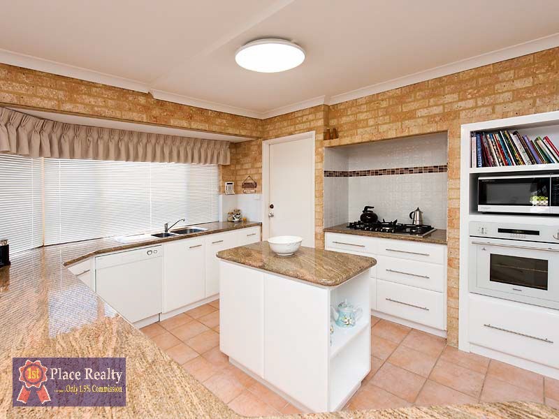 21 Leveque Loop, San Remo WA 6210