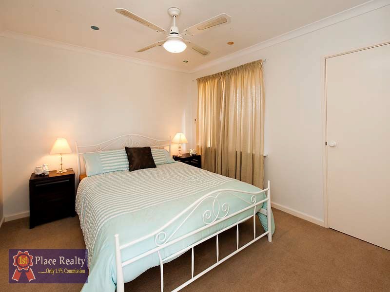 21 Leveque Loop, San Remo WA 6210