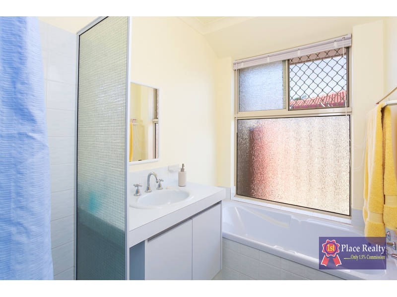 Seville Grove WA 6112