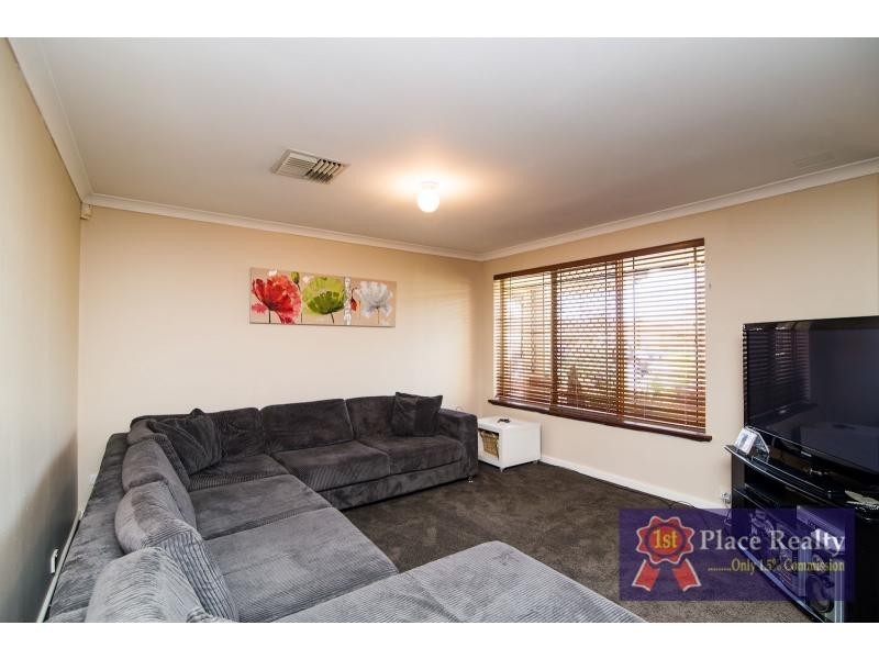 7 Mirror Cove, Waikiki WA 6169