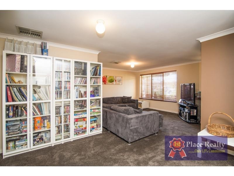 7 Mirror Cove, Waikiki WA 6169