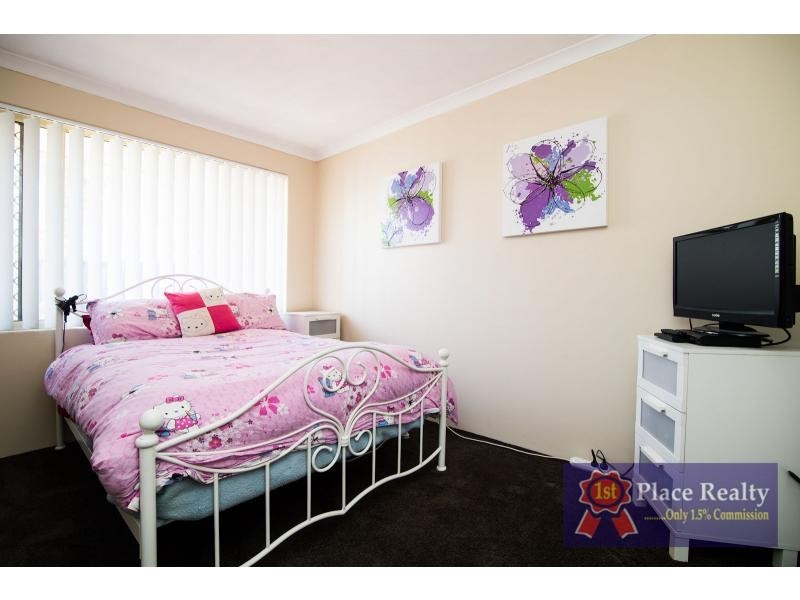 7 Mirror Cove, Waikiki WA 6169