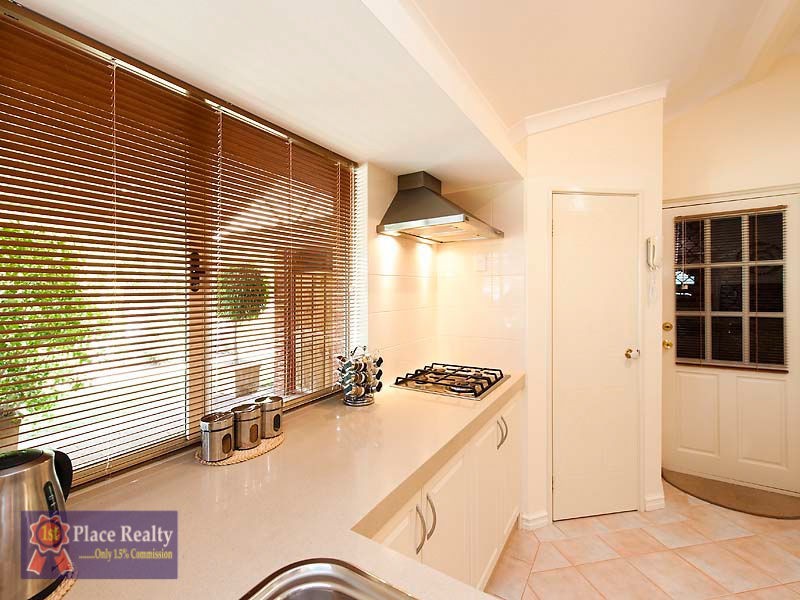 Meadow Springs WA 6210