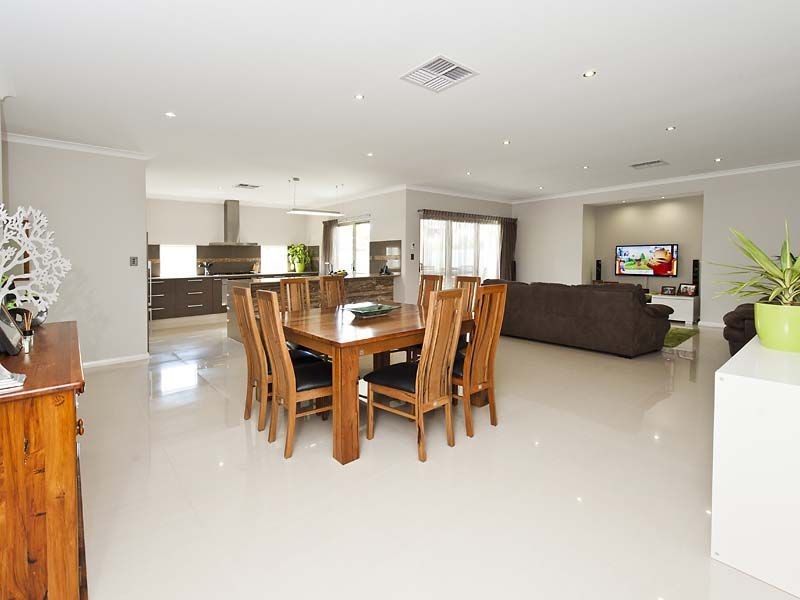 Secret Harbour WA 6173