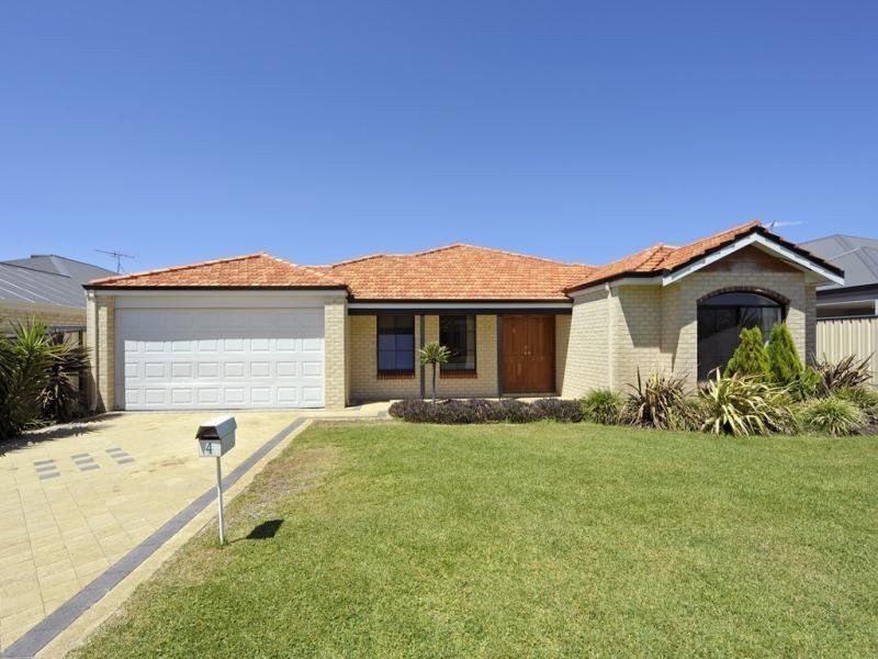 4 Geographe Bay Pass, Secret Harbour WA 6173