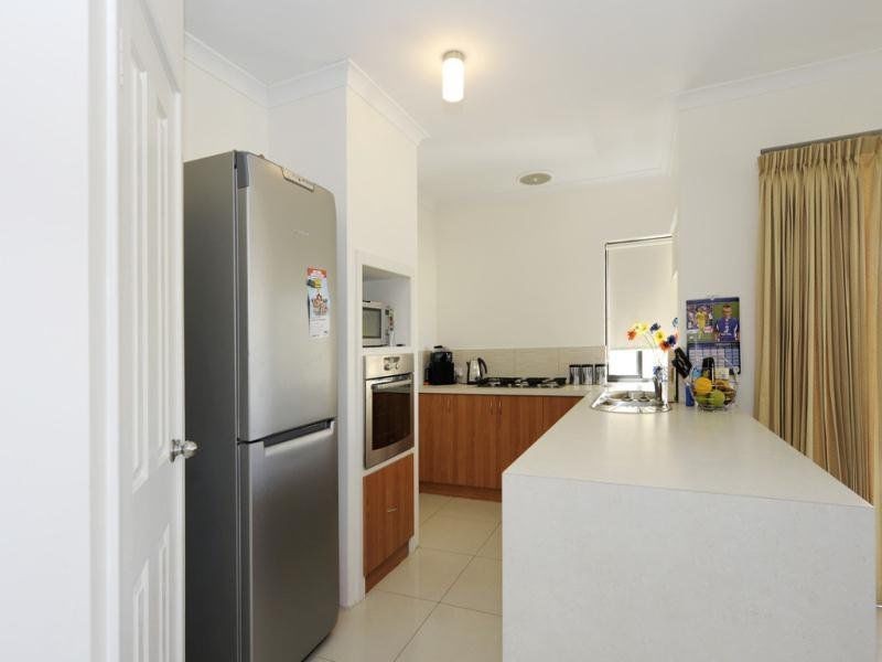 4 Geographe Bay Pass, Secret Harbour WA 6173