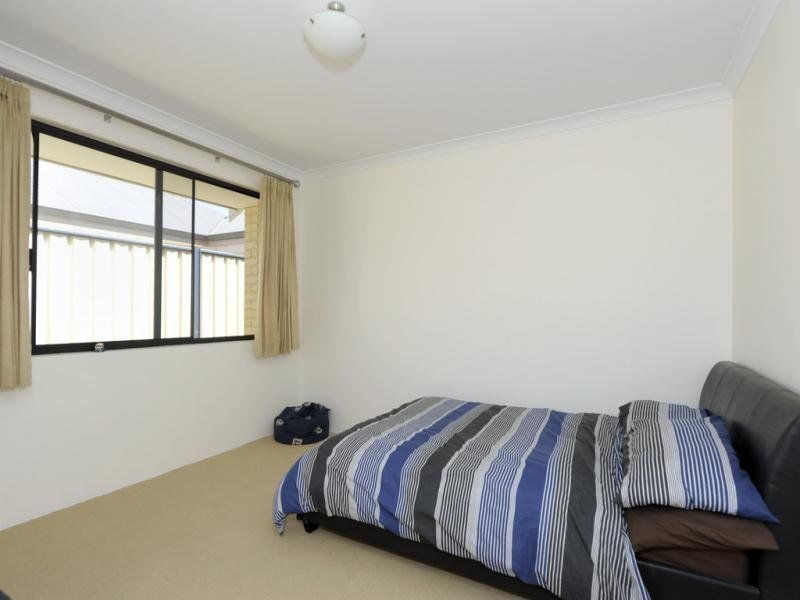 4 Geographe Bay Pass, Secret Harbour WA 6173