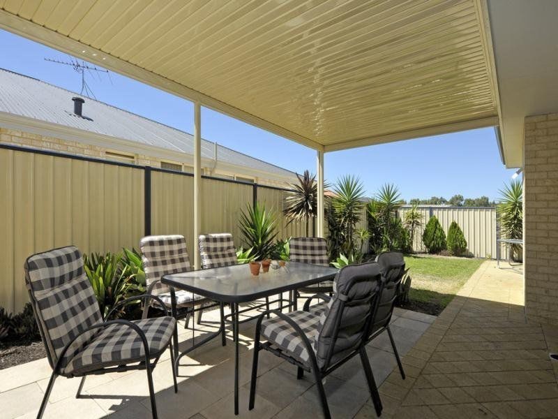 4 Geographe Bay Pass, Secret Harbour WA 6173