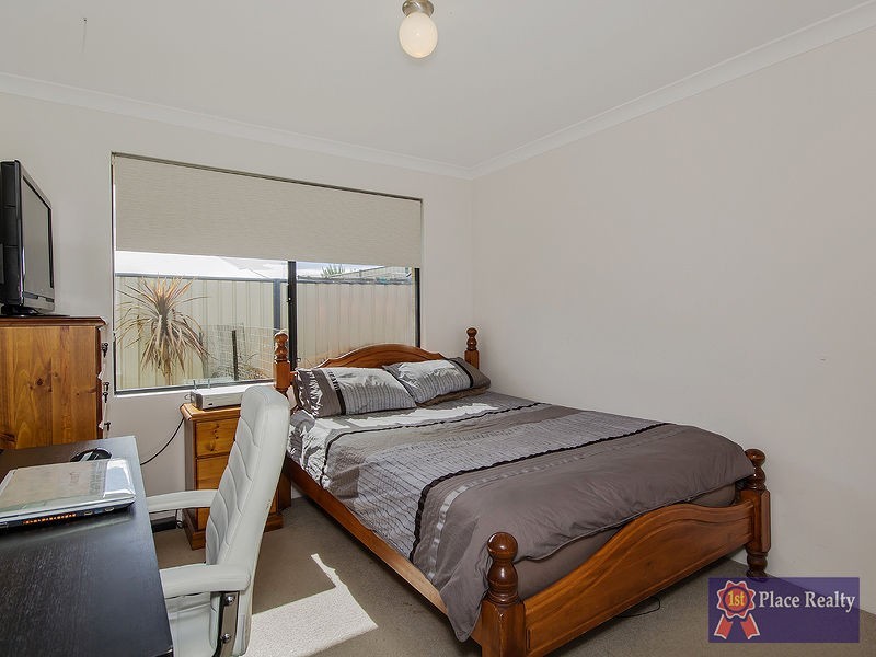 25 Broadstone Vista, Meadow Springs WA 6210