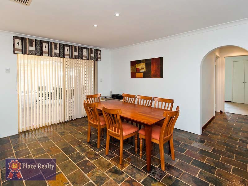15 Clytie Road, Silver Sands WA 6210
