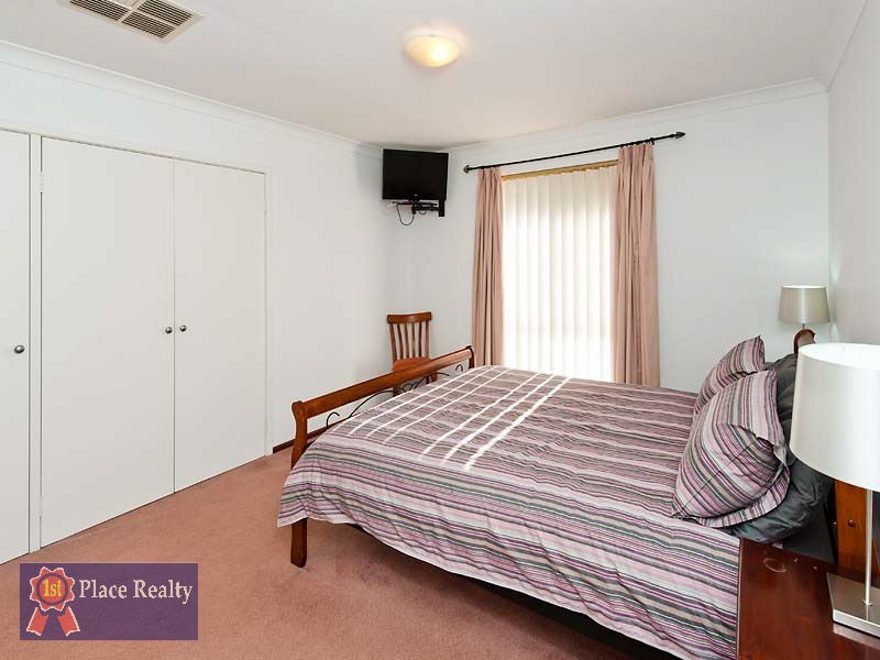 15 Clytie Road, Silver Sands WA 6210