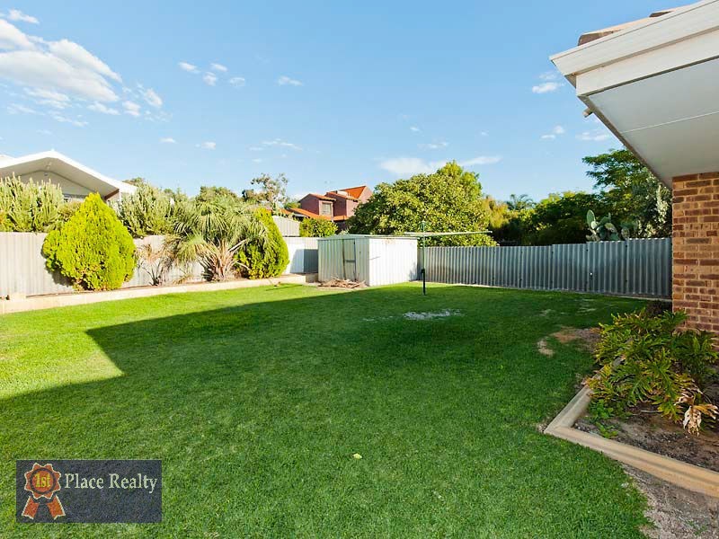 15 Clytie Road, Silver Sands WA 6210