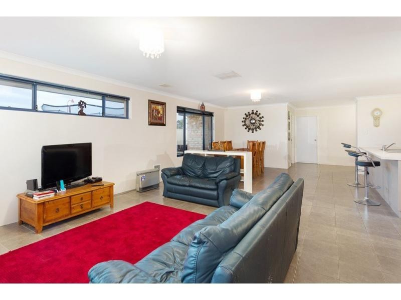 25 Wells Road, Pinjarra WA 6208