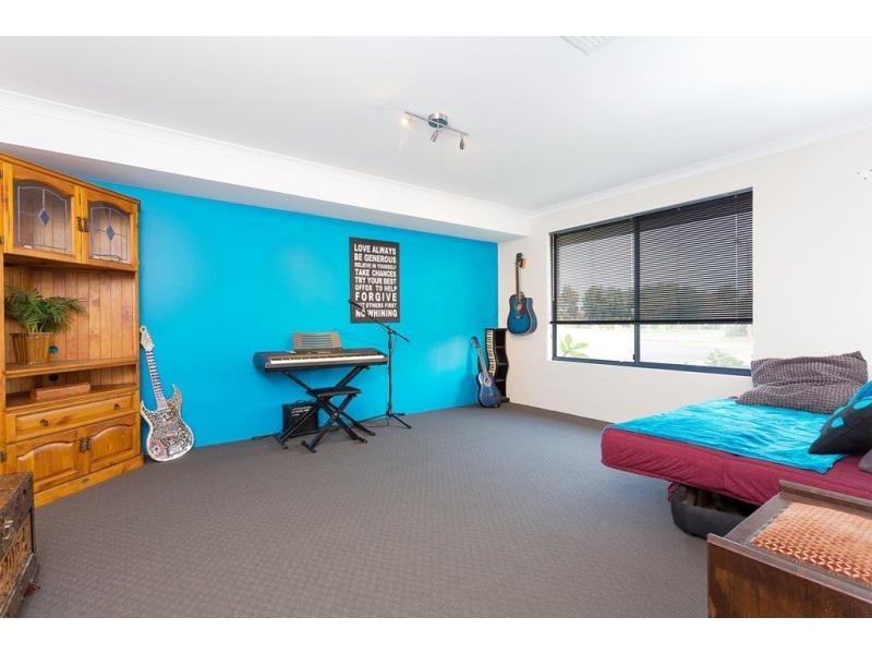 25 Wells Road, Pinjarra WA 6208