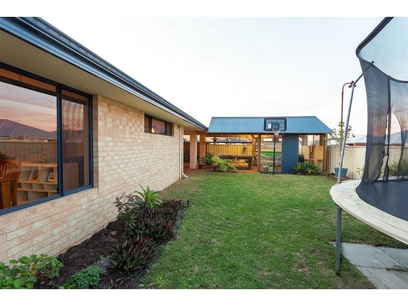 25 Wells Road, Pinjarra WA 6208