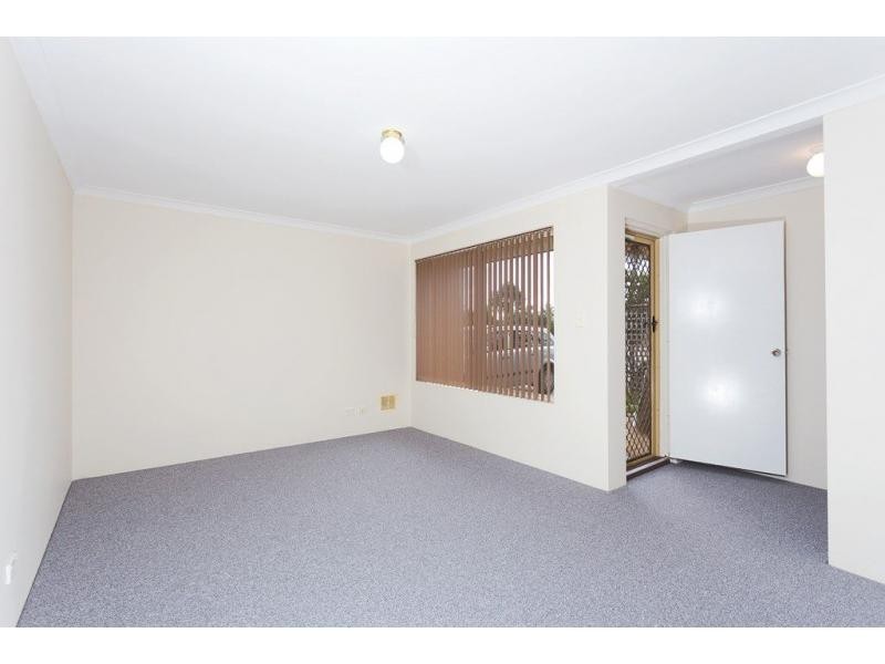 70 Murchison Road, Waikiki WA 6169