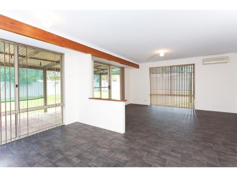 70 Murchison Road, Waikiki WA 6169