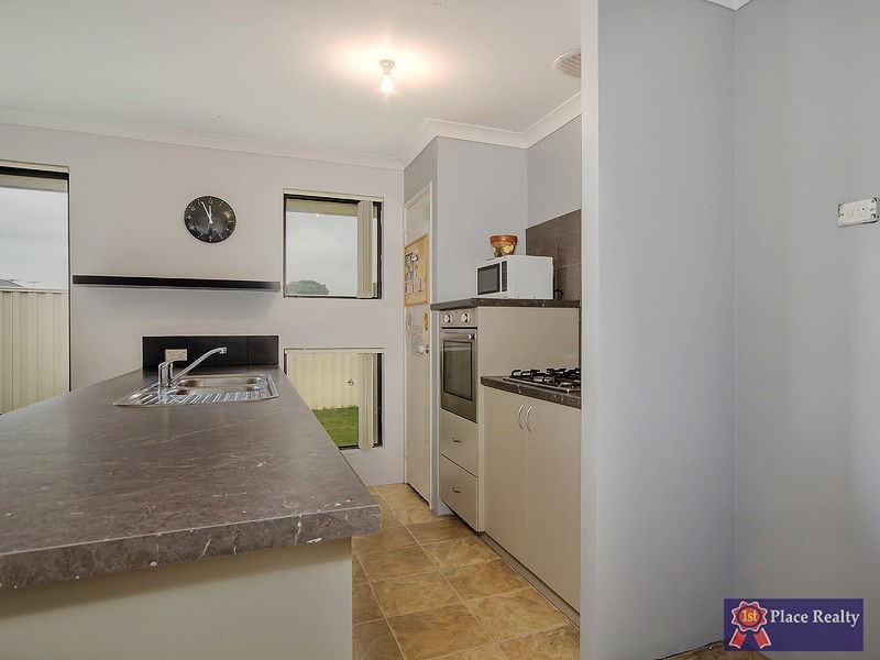 2A Lavinia Crescent, Secret Harbour WA 6173