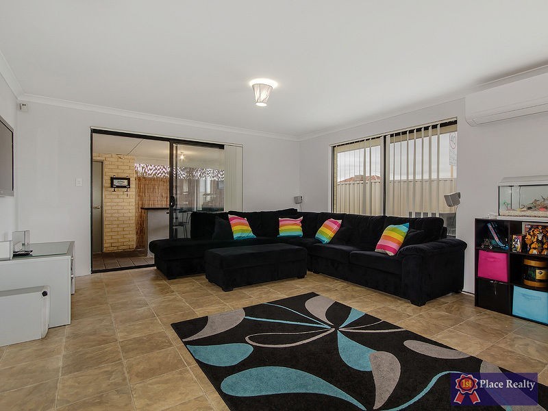 2A Lavinia Crescent, Secret Harbour WA 6173