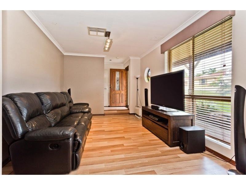 10 Shady Grove, Yangebup WA 6164