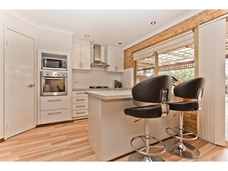 10 Shady Grove, Yangebup WA 6164