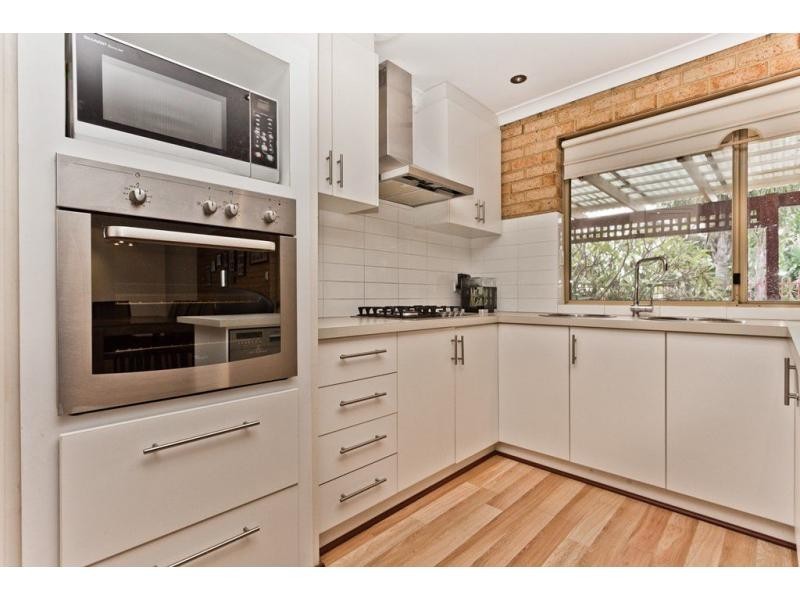 10 Shady Grove, Yangebup WA 6164