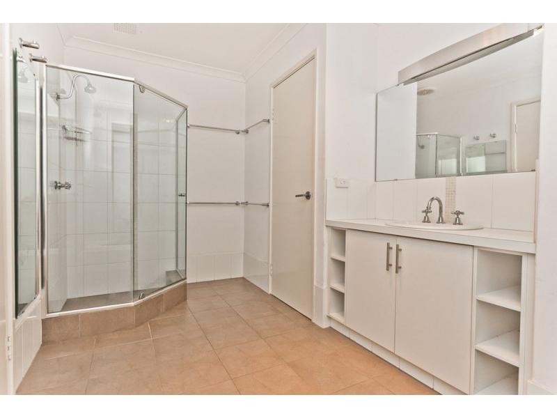 10 Shady Grove, Yangebup WA 6164