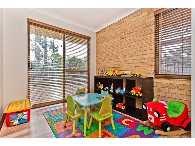 10 Shady Grove, Yangebup WA 6164