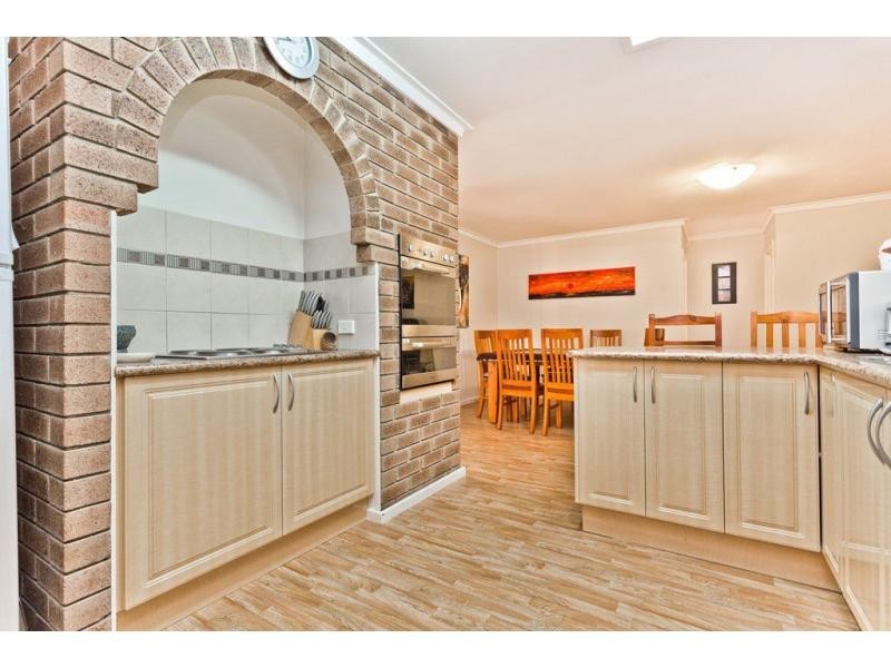 7 Barbados Close, Safety Bay WA 6169