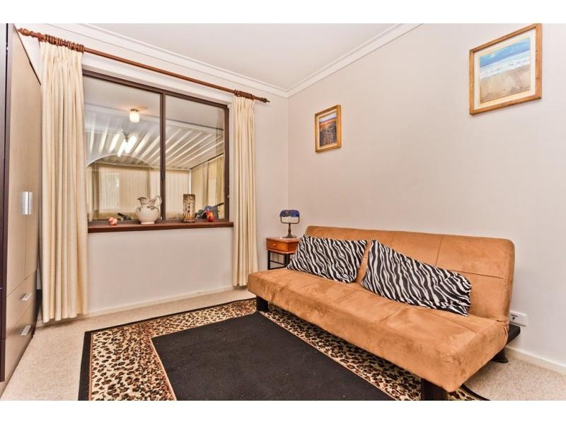 7 Barbados Close, Safety Bay WA 6169