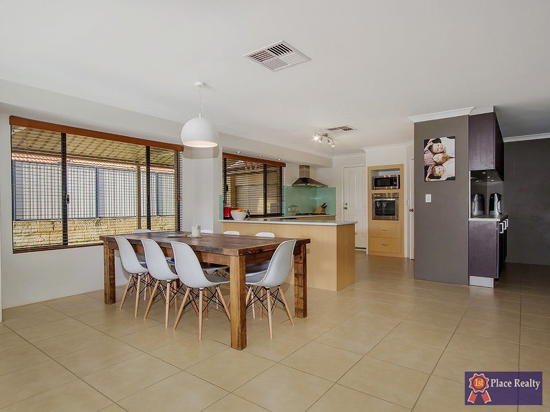 95 Meadow Springs Drive, Meadow Springs WA 6210