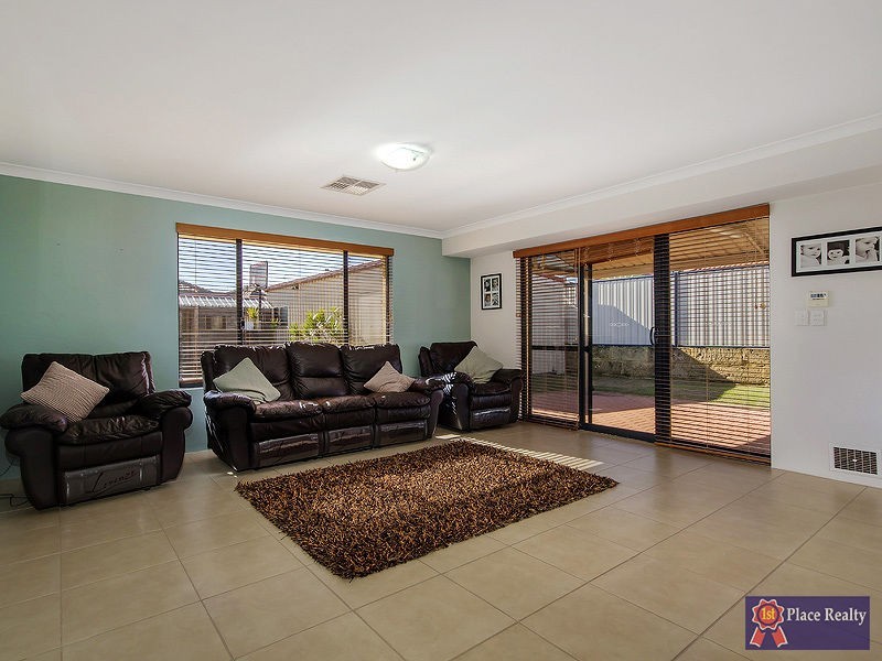 95 Meadow Springs Drive, Meadow Springs WA 6210