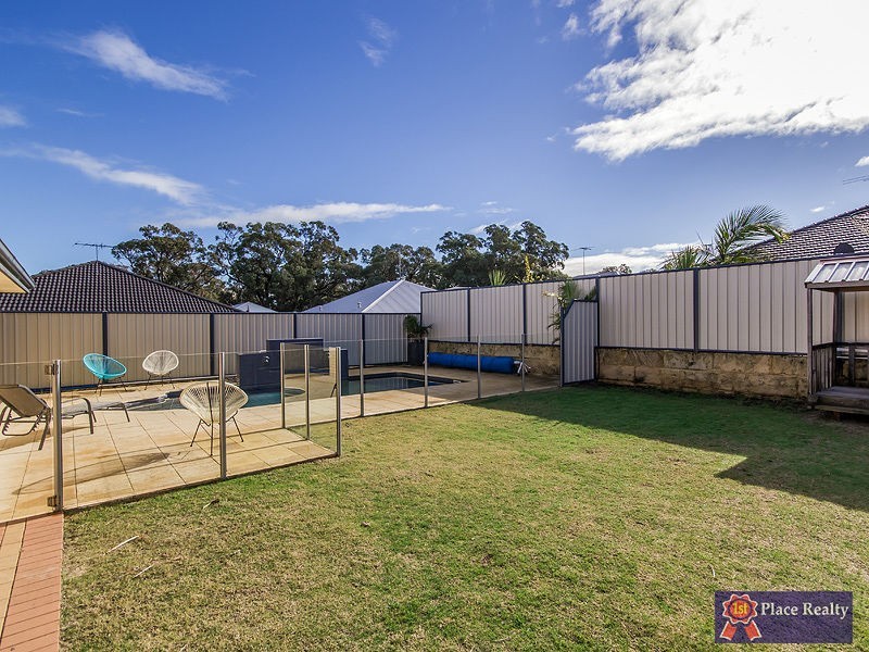 95 Meadow Springs Drive, Meadow Springs WA 6210