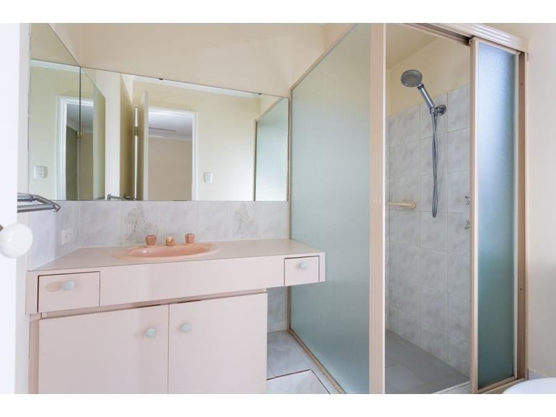 9 Derby Close, Warnbro WA 6169