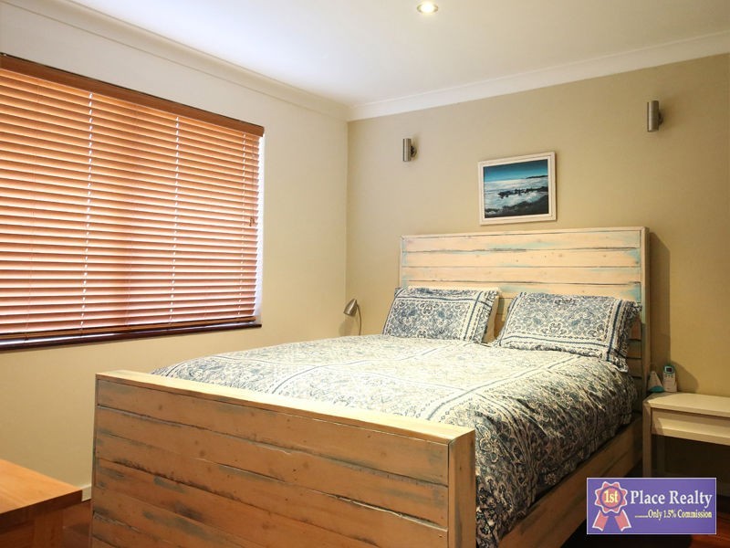 88 June Road, Safety Bay WA 6169